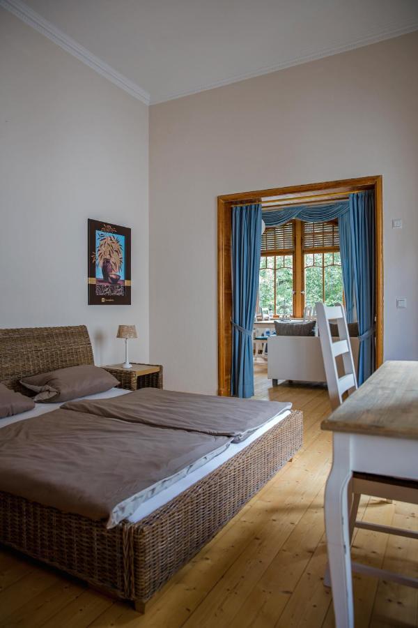 Gruene Villa Wellness & Spa Бад-Кройцнах Экстерьер фото
